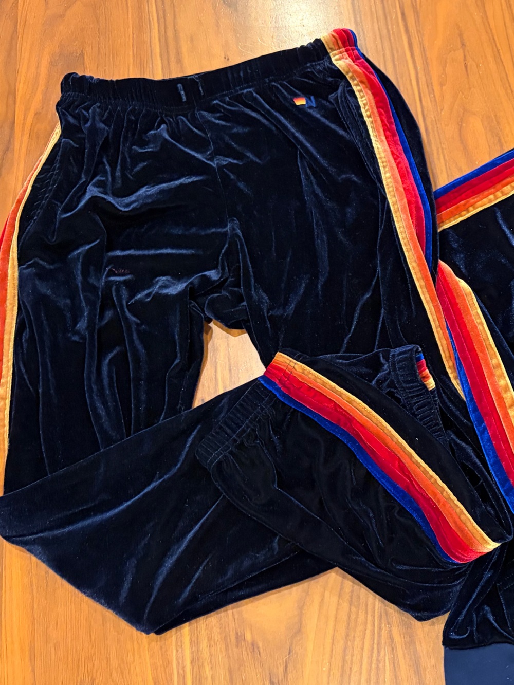 Aviator Nation women’s Navy Velour Track suit with Stripe